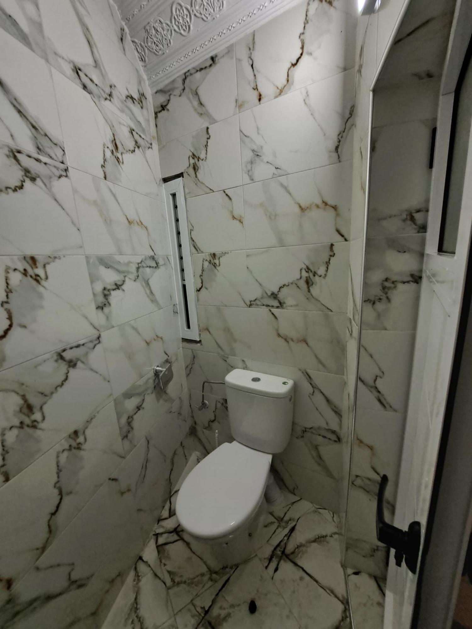 Mira Hostel *